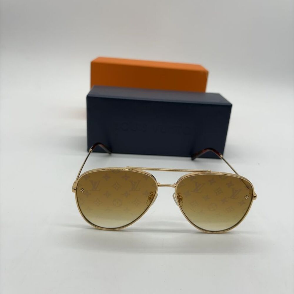 Louis Vuitton Tortoise Shell Arm Sunglasses